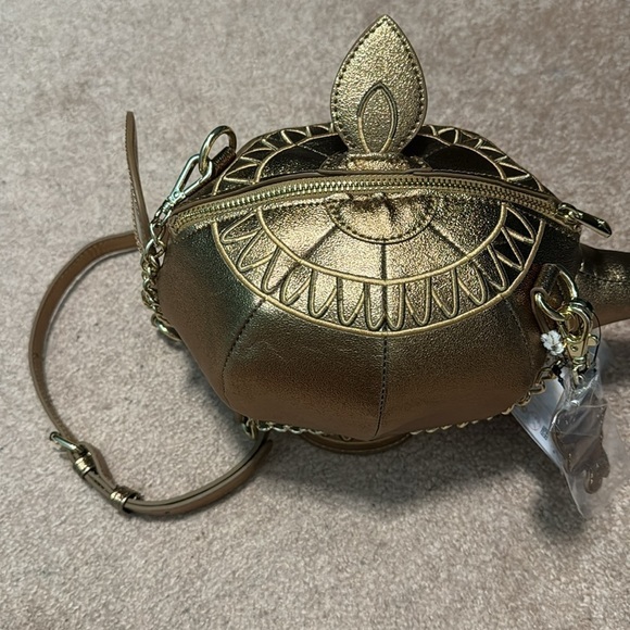 Stitch shoppe by loungefly Disney Aladdin genie lamp cross body bag - Picture 4 of 6